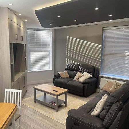 1 Bedroom Flat, Fully Furnished Kingston upon Hull Eksteriør bilde